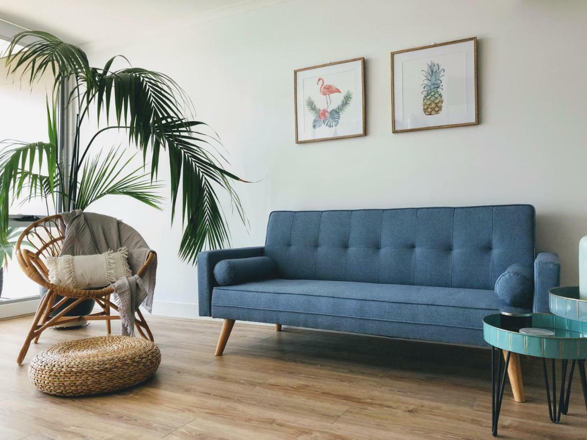 Staying Places - The Avenue Canberra Luaran gambar